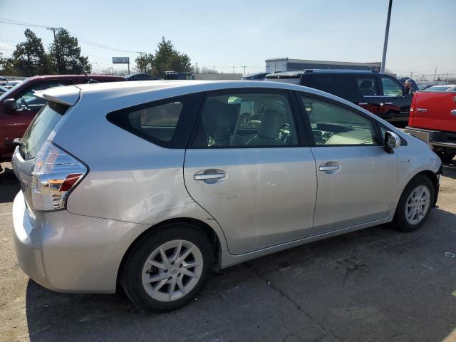 Image 3 of 2014 TOYOTA PRIUS V  2014 with VIN JTDZN3EU1EJ013704