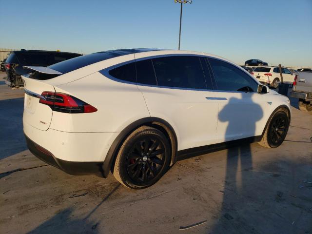 Изображение 3 2016 TESLA MODEL X  2016 с VIN 5YJXCAE45GFS00794