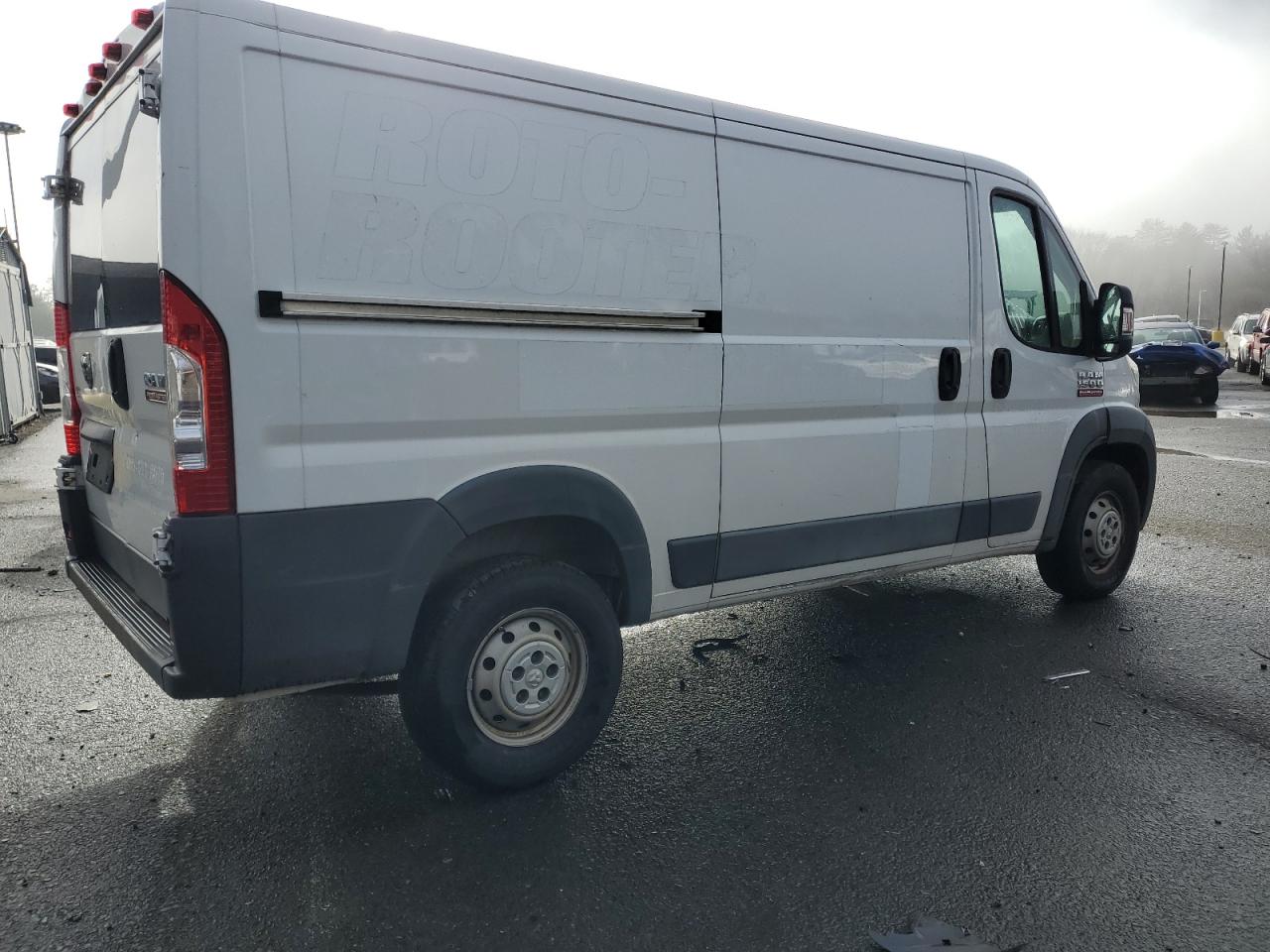 Obraz 3 z 2017 RAM PROMASTER 1500 1500 STANDARD 2017 z VIN 3C6TRVAG1HE518771