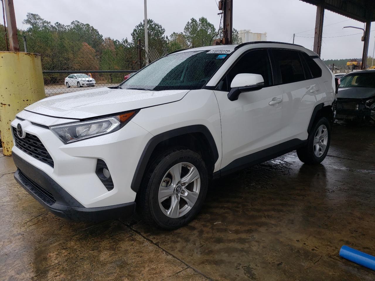 Image 1 of 2019 TOYOTA RAV4 XLE 2019 with VIN 2T3P1RFV2KW070746