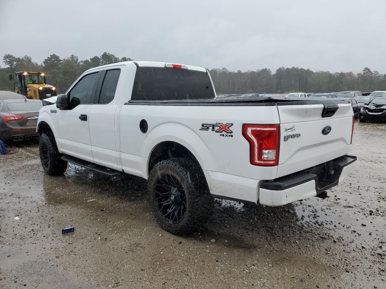 Image 2 of 2017 FORD F150 SUPER CAB 2017 with VIN 1FTFX1EF9HKE47421