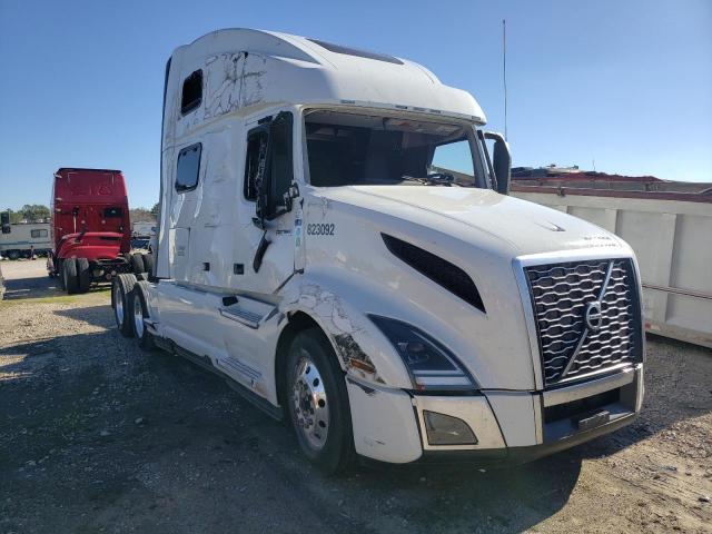 Изображение 1 2023 VOLVO VN VNL 2023 с VIN 4V4NC9EH6PN615959