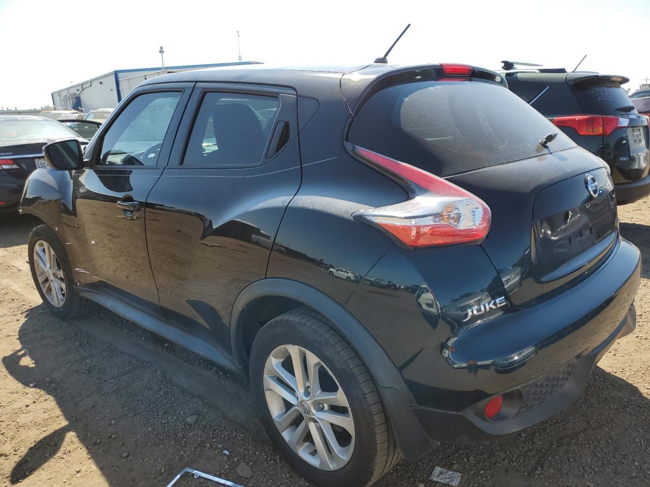 Изображение 2 Nissan Juke S 2015 с VIN JN8AF5MV2FT561771