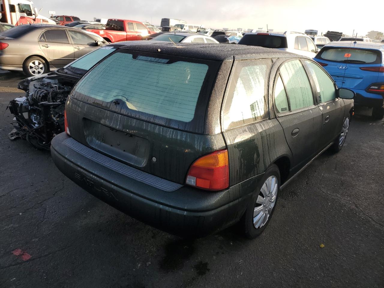 Image 3 of 2001 SATURN SW2  2001 with VIN 1G8ZN82721Z249490