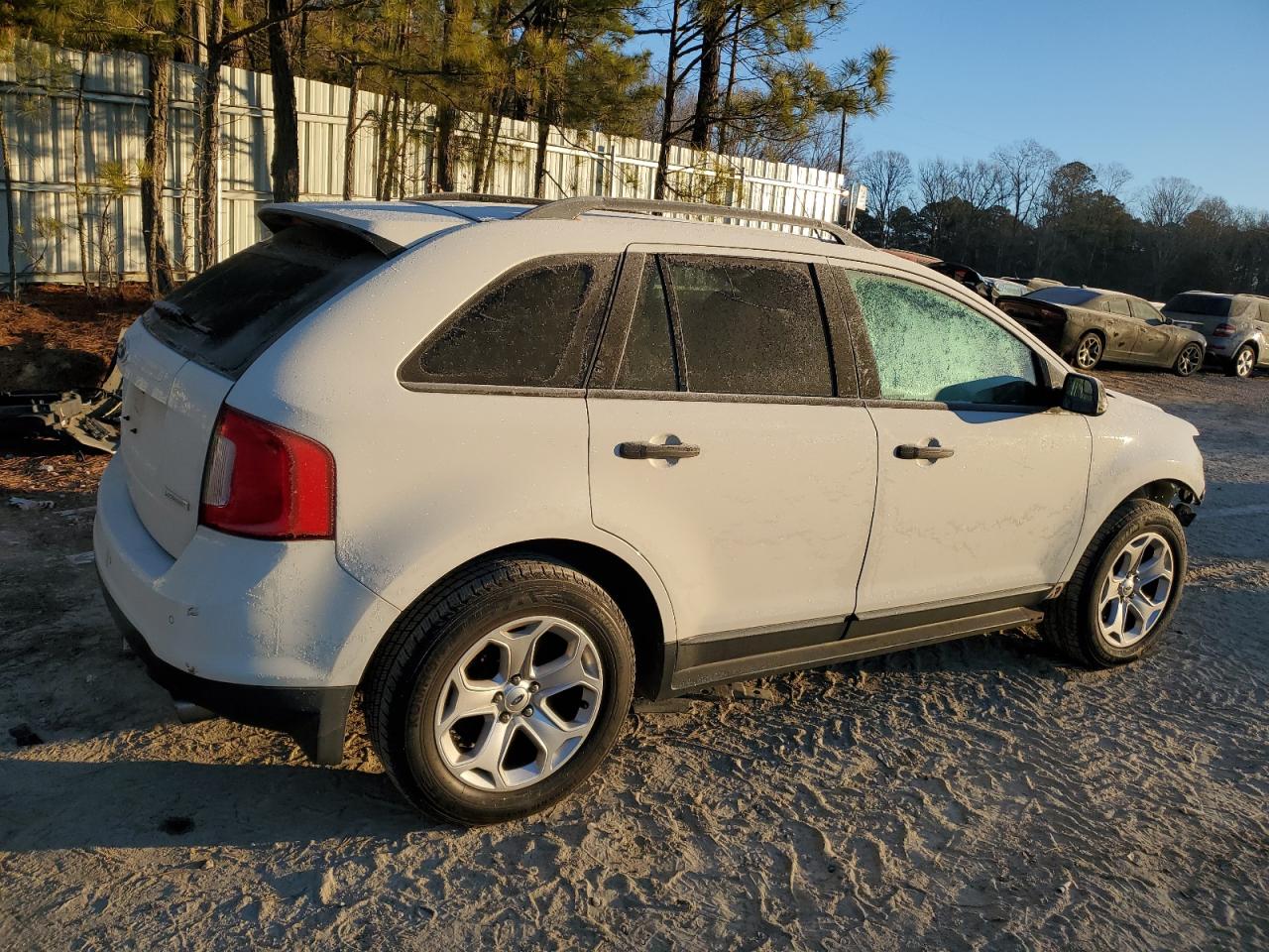 Image 3 of 2012 FORD EDGE SE 2012 with VIN 2FMDK3G93CBA61830