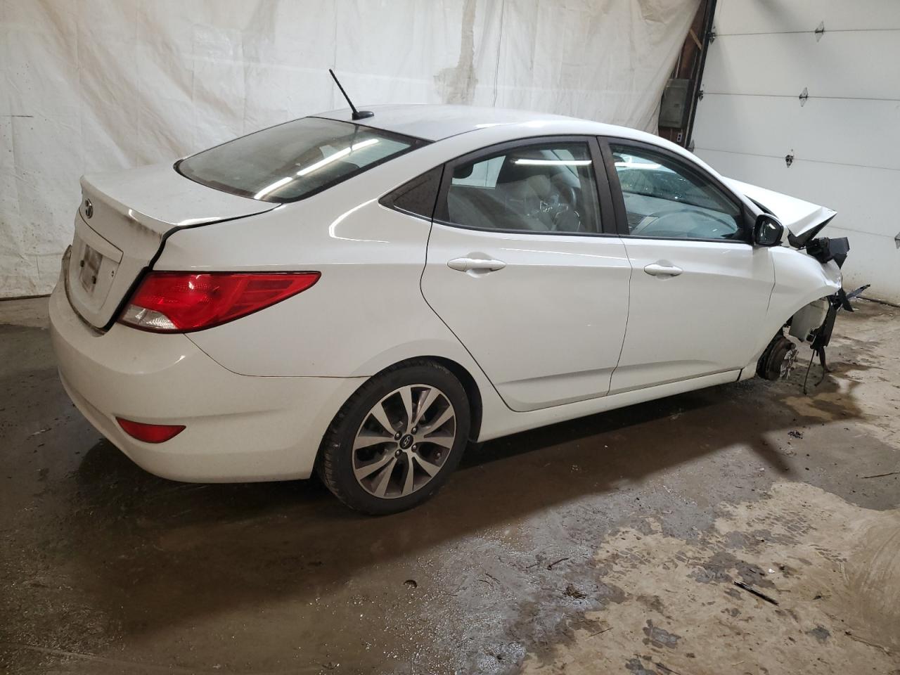 Image 3 of 2017 HYUNDAI ACCENT SE 2017 with VIN KMHCT4AE9HU379652