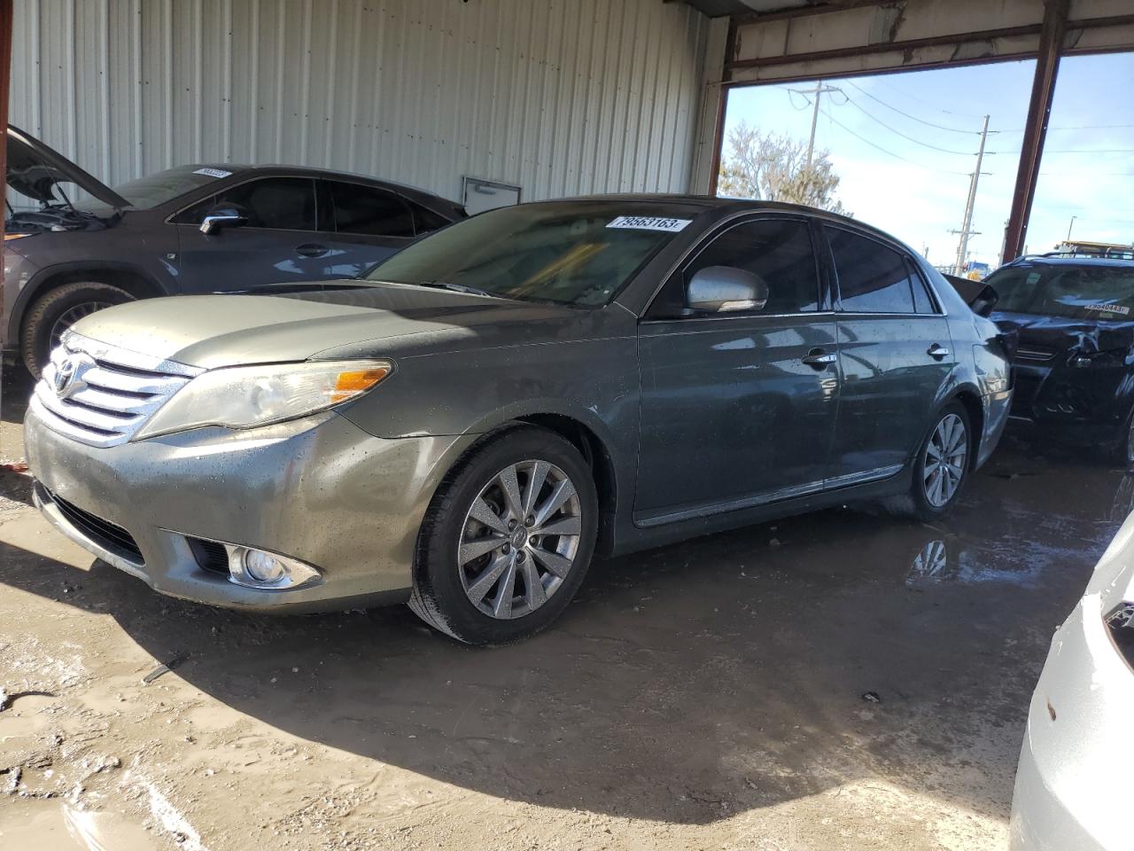 Obraz 1 z 2011 TOYOTA AVALON BASE 2011 z VIN 4T1BK3DB2BU374830