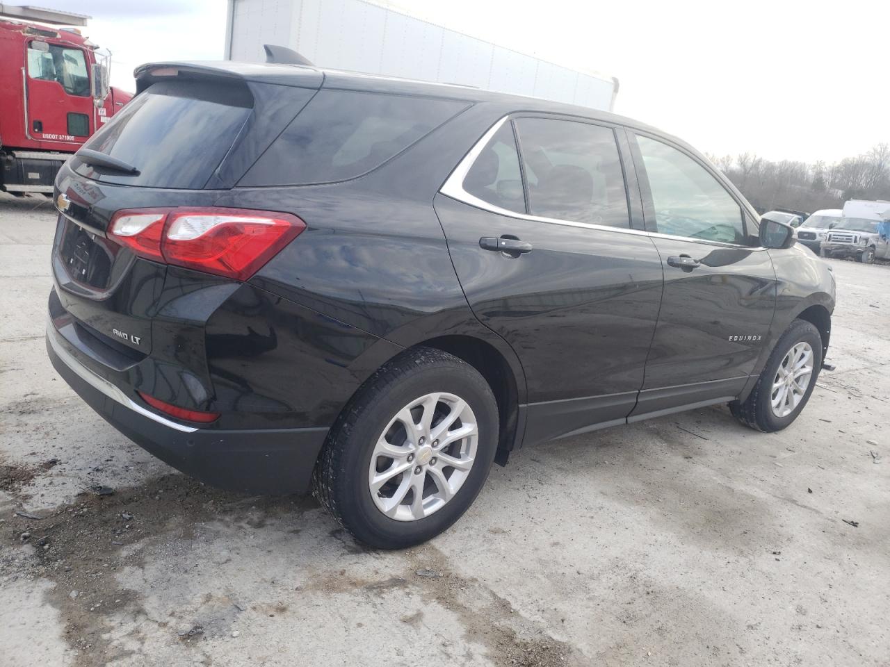 Image 3 of 2019 CHEVROLET EQUINOX LT 2019 with VIN 3GNAXUEV1KL273280