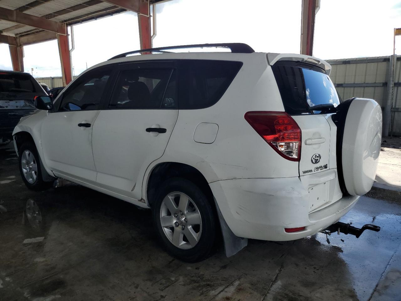 Obraz 2 z 2006 TOYOTA RAV4  2006 z VIN JTMBK33V865009228