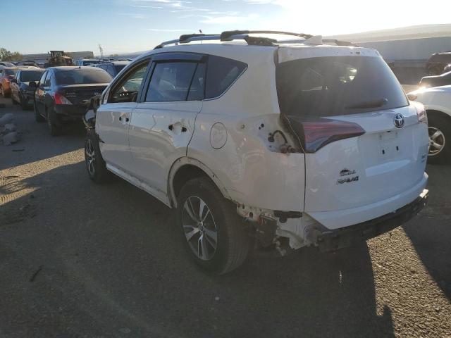 Obraz 2 z 2017 TOYOTA RAV4 XLE 2017 z VIN 2T3RFREV5HW676529