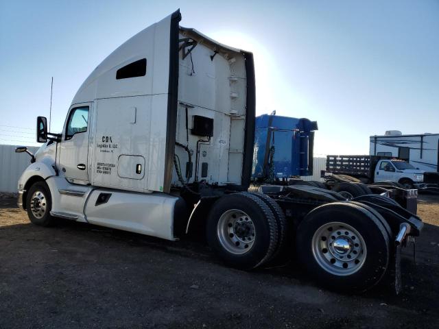 Image 3 of 2018 KENWORTH CONSTRUCTION T680 2018 with VIN 1XKYDP9XXJJ203493