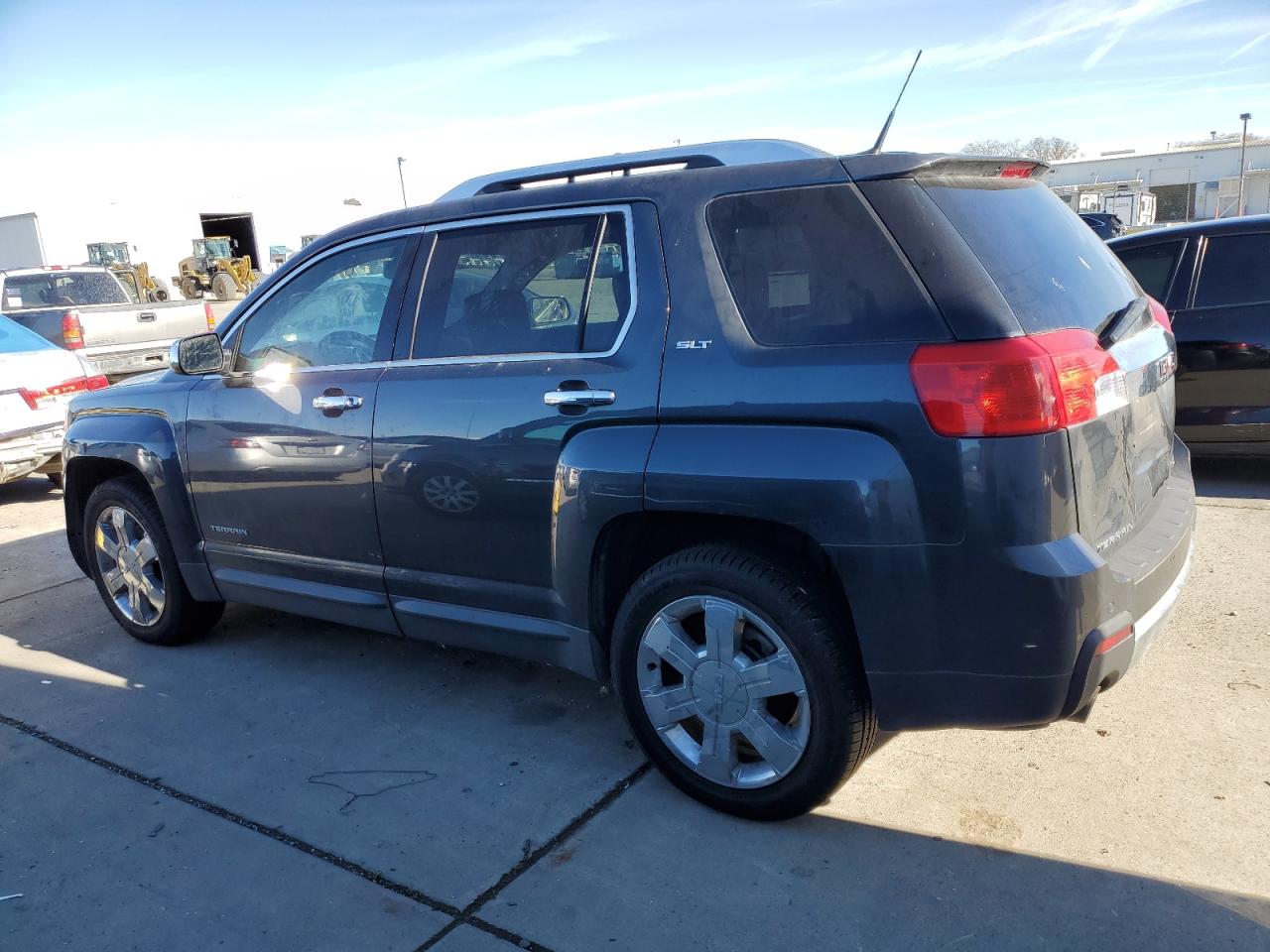 Image 2 of 2010 GMC TERRAIN SLT 2010 with VIN 2CTFLJEY6A6244769