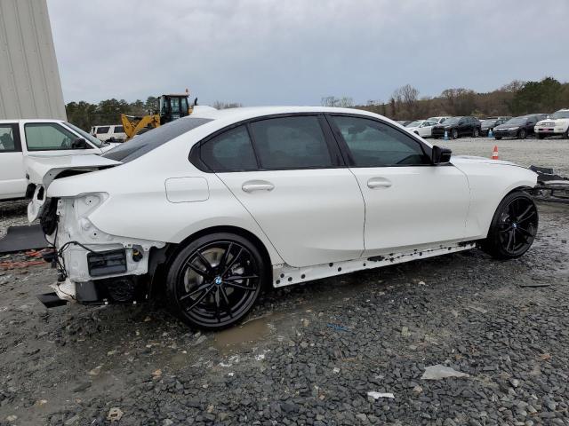 Obraz 3 z 2021 BMW 330I  2021 z VIN 3MW5R1J08M8B99873