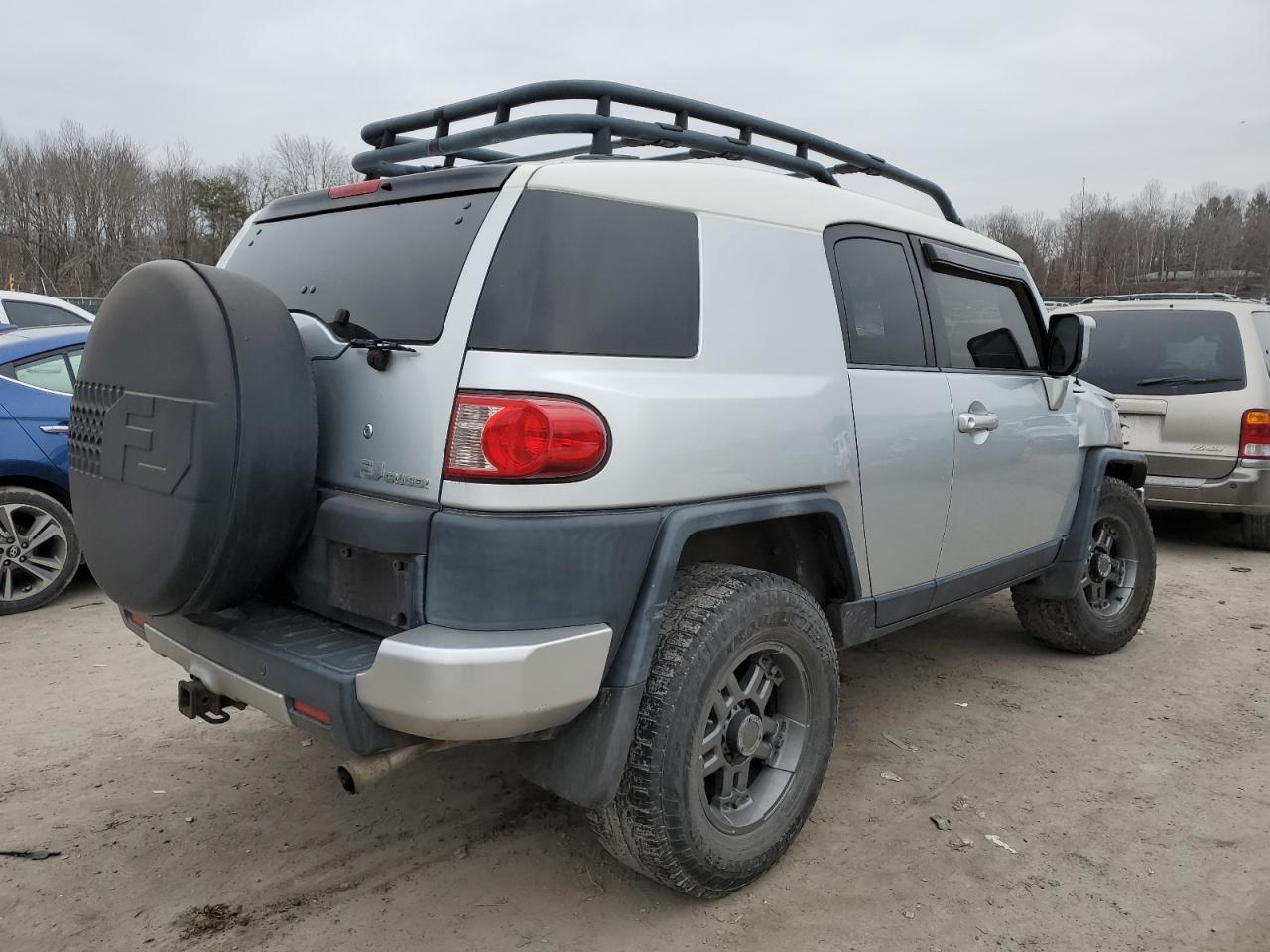 Obraz 3 z 2007 TOYOTA FJ CRUISER  2007 z VIN JTEBU11F970064999