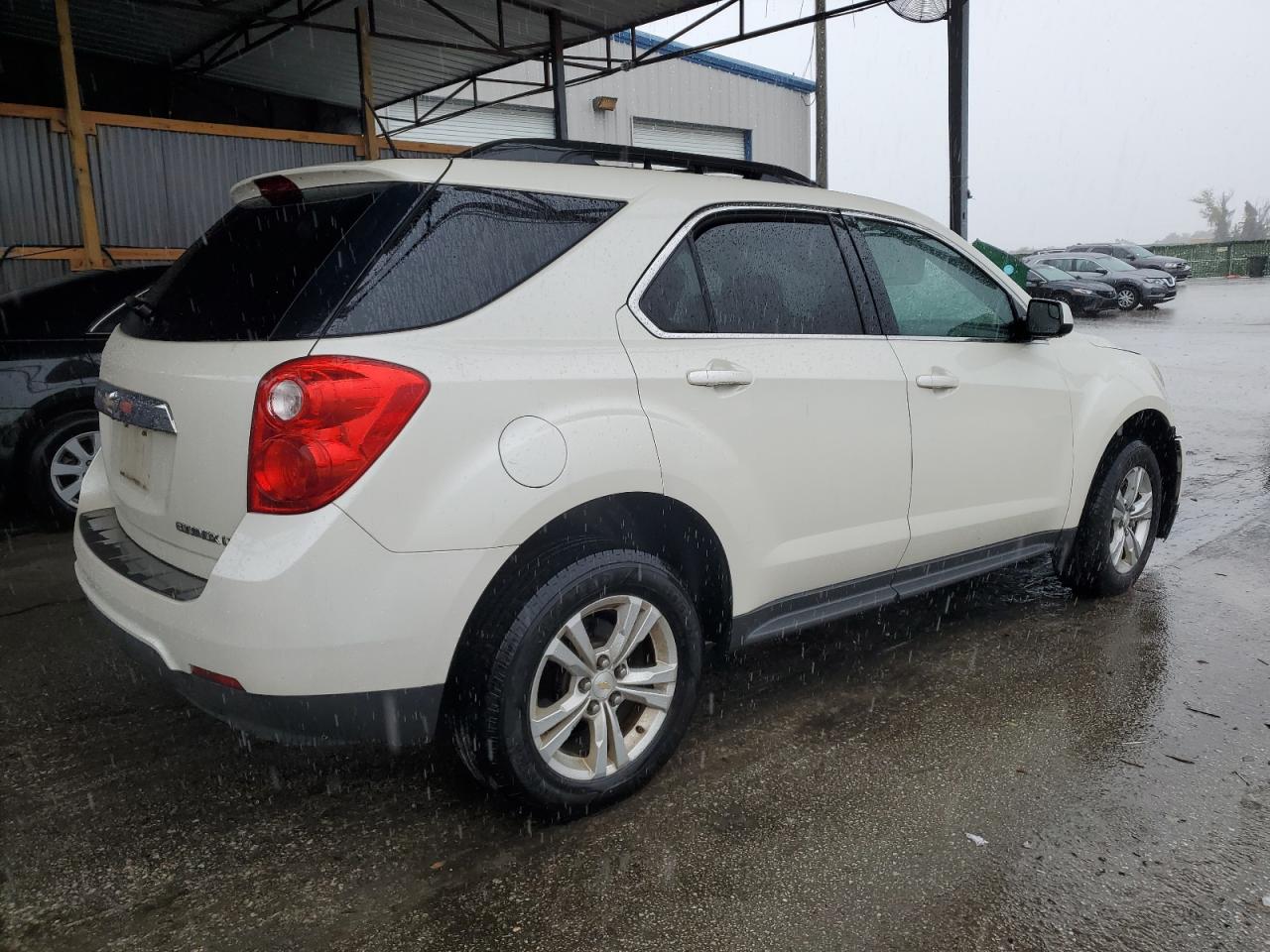 Image 3 of 2014 CHEVROLET EQUINOX LT 2014 with VIN 1GNALBEK5EZ126821
