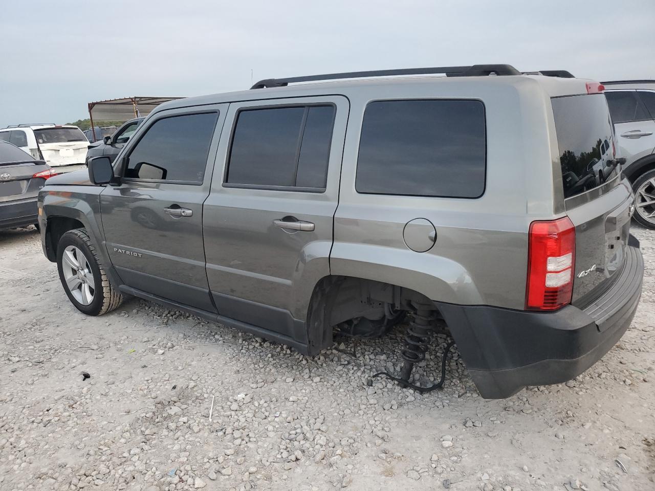 Image 2 of 2013 JEEP PATRIOT LATITUDE 2013 with VIN 1C4NJRFB2DD248989