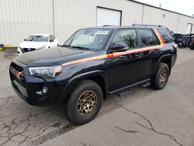 Изображение 1 2023 TOYOTA 4RUNNER 40TH ANNIVERSARY SE 2023 с VIN JTEUU5JR9P6125372