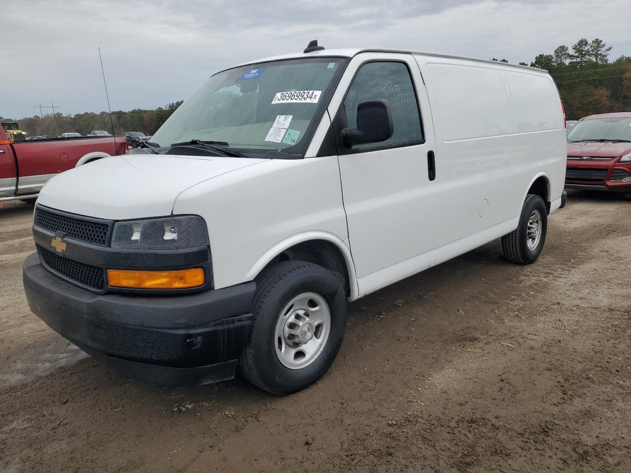2021 CHEVROLET EXPRESS G2500  2021 image