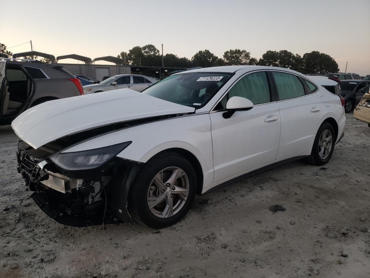 Obraz 1 z 2021 HYUNDAI SONATA SE 2021 z VIN 5NPEG4JAXMH077127