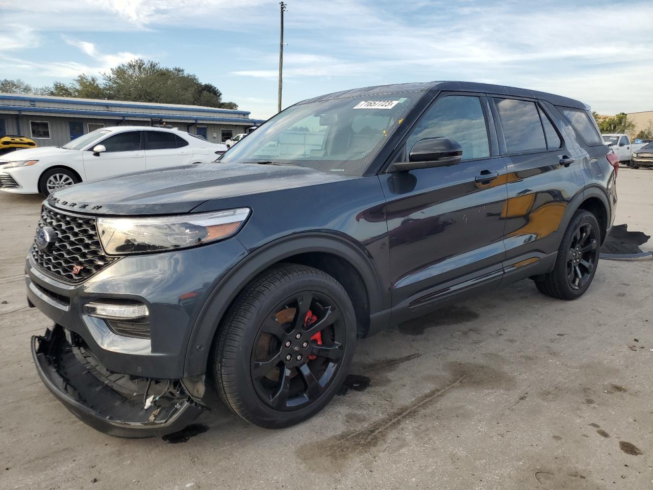 Obraz 1 z 2022 FORD EXPLORER ST 2022 z VIN 1FM5K8GC7NGA89901