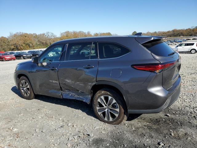 Изображение 2 2022 TOYOTA HIGHLANDER XLE 2022 с VIN 5TDGZRAH1NS116891