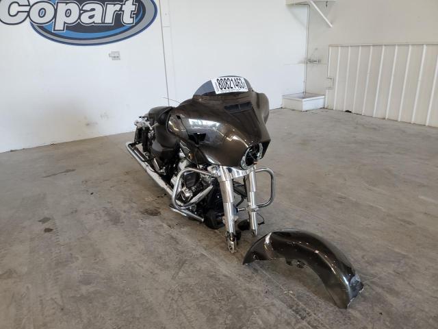 Obraz 1 z 2021 HARLEY-DAVIDSON FLHX  2021 z VIN 1HD1KBC16MB611769