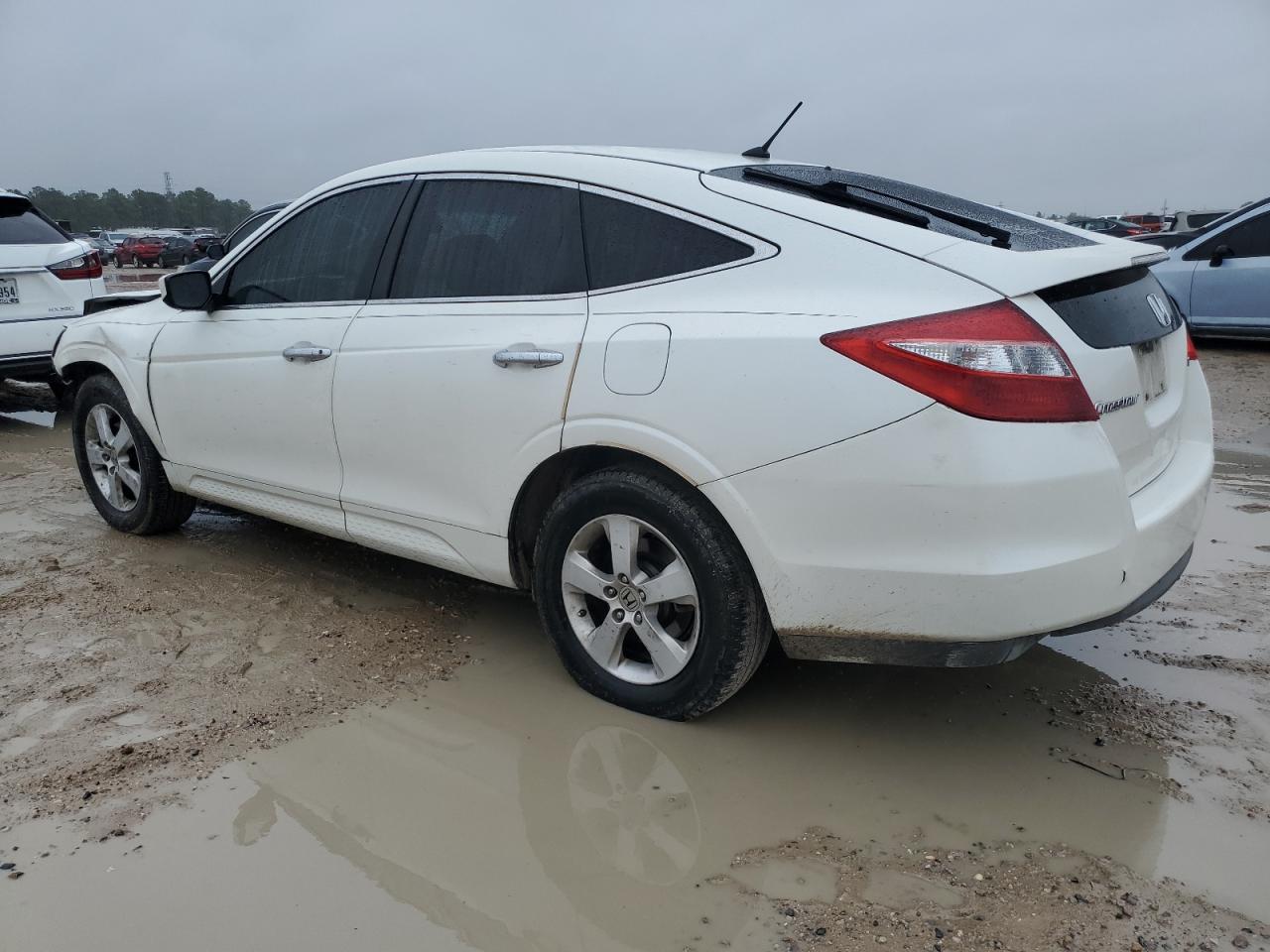 Image 2 of 2012 HONDA CROSSTOUR EX 2012 with VIN 5J6TF1H37CL004477