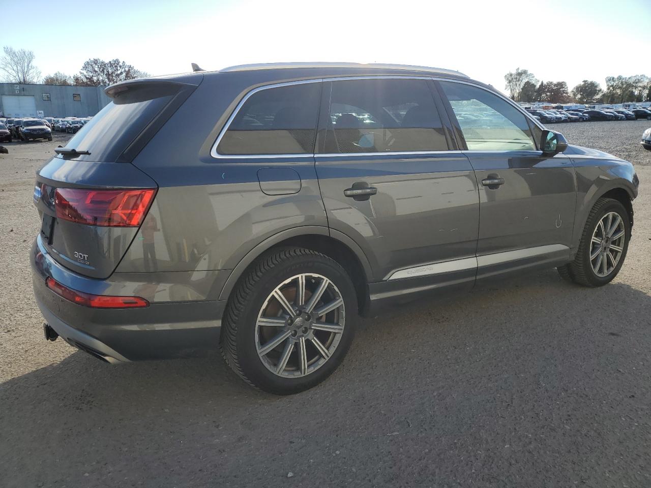Image 3 of 2018 AUDI Q7 PREMIUM PLUS 2018 with VIN WA1LAAF76JD054783