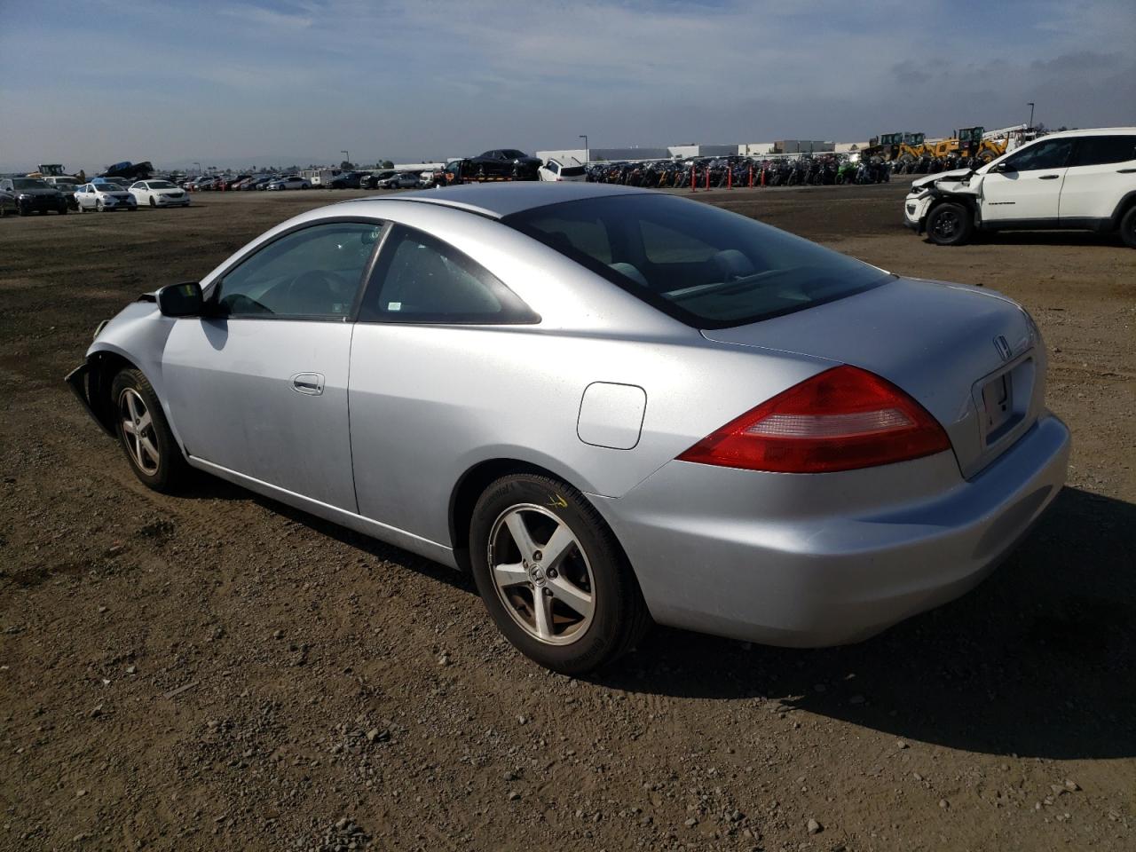 Изображение 2 2003 HONDA ACCORD EX 2003 с VIN 1HGCM72613A033018