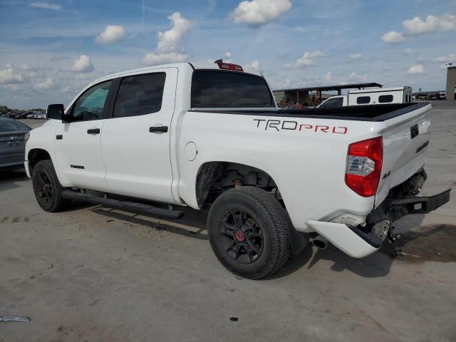 Изображение 2 2020 TOYOTA TUNDRA CREWMAX SR5 2020 с VIN 5TFDY5F18LX880898