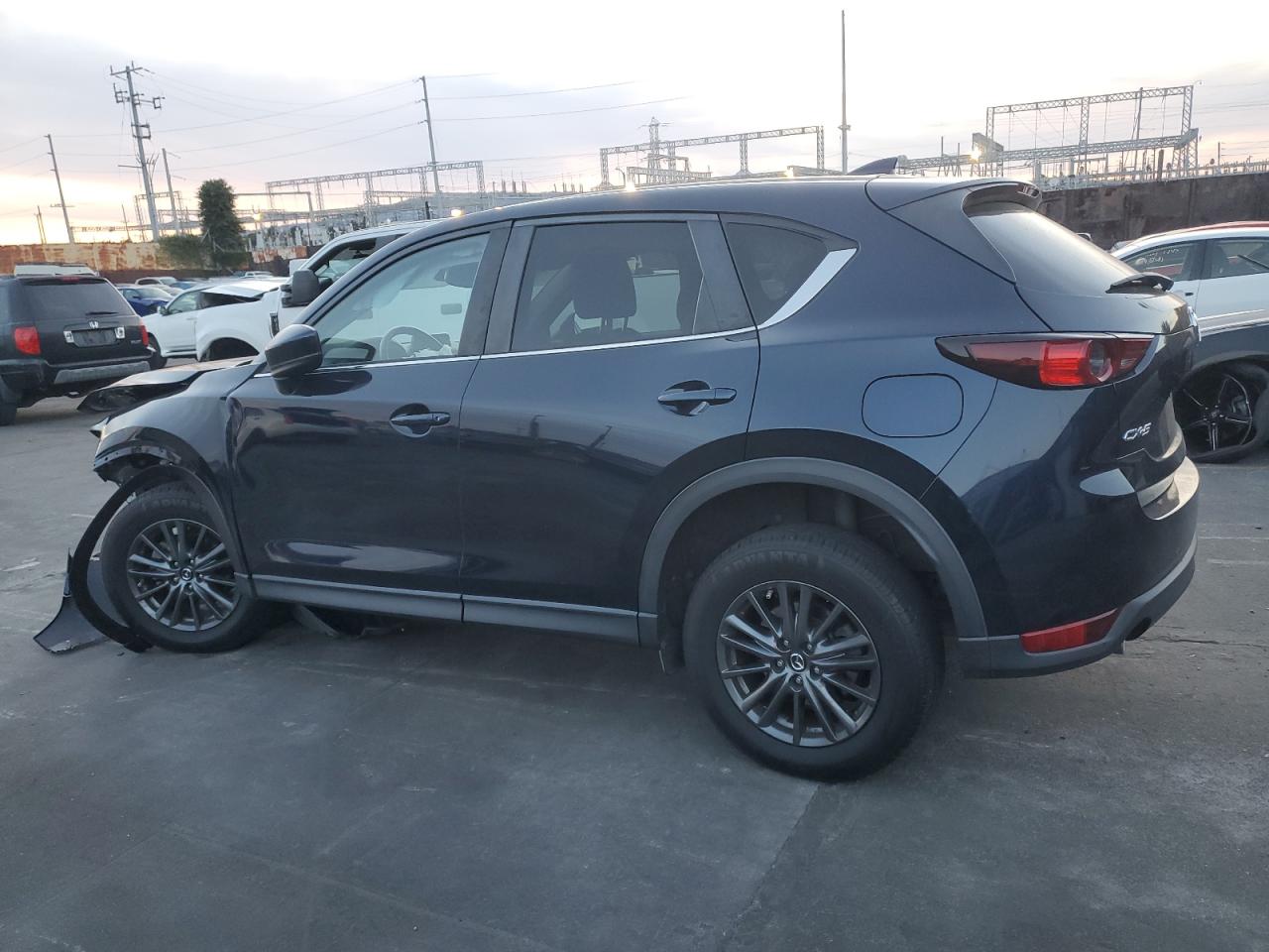 Изображение 2 2019 MAZDA CX-5 TOURING 2019 с VIN JM3KFACM6K1553705