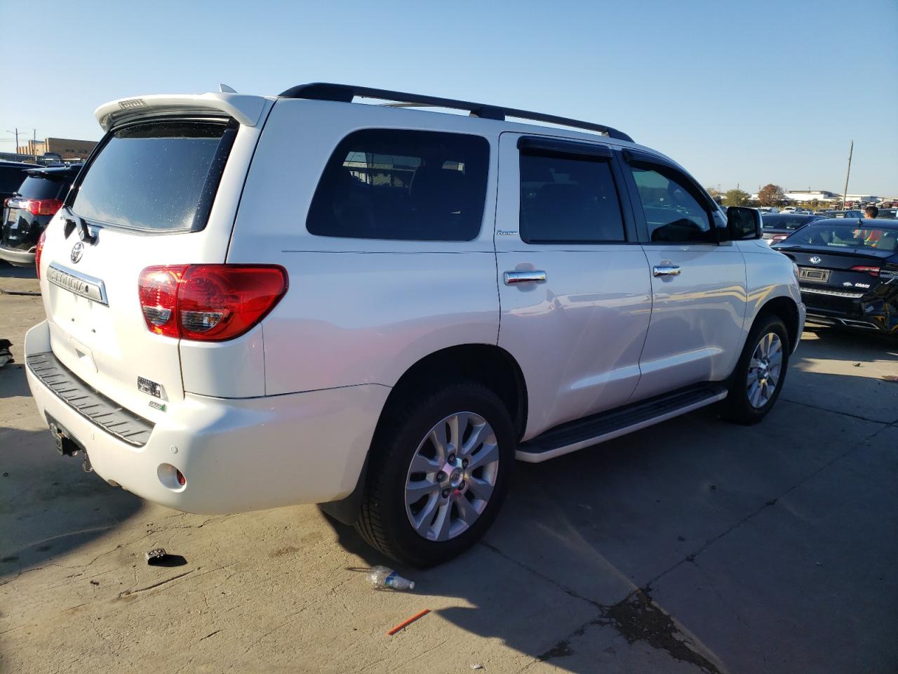 Изображение 3 2015 TOYOTA SEQUOIA PLATINUM 2015 с VIN 5TDDW5G13FS121588