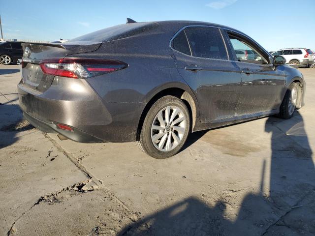 Obraz 3 z 2022 TOYOTA CAMRY LE 2022 z VIN 4T1C11AK4NU688001