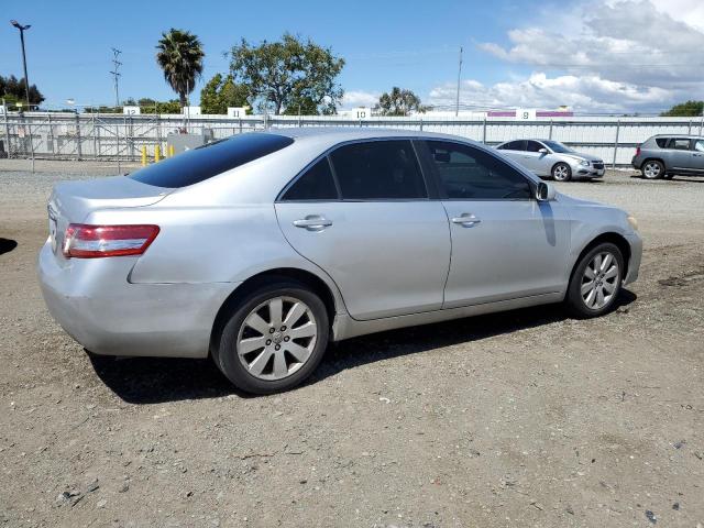 Obraz 3 z 2011 TOYOTA CAMRY BASE 2011 z VIN JTNBF3EK0B3011399