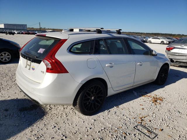 Image 3 of 2015 VOLVO V60 PLATINUM 2015 with VIN YV126MED4F1204159