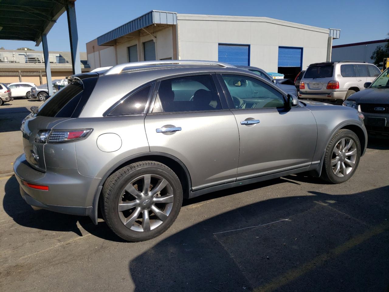 Obraz 3 z 2005 INFINITI FX35  2005 z VIN JNRAS08W65X210589