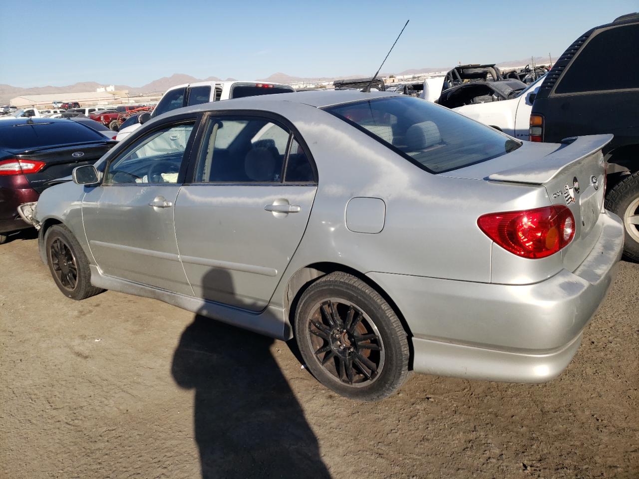 Изображение 2 2003 TOYOTA COROLLA CE 2003 с VIN 1NXBR32E33Z120750