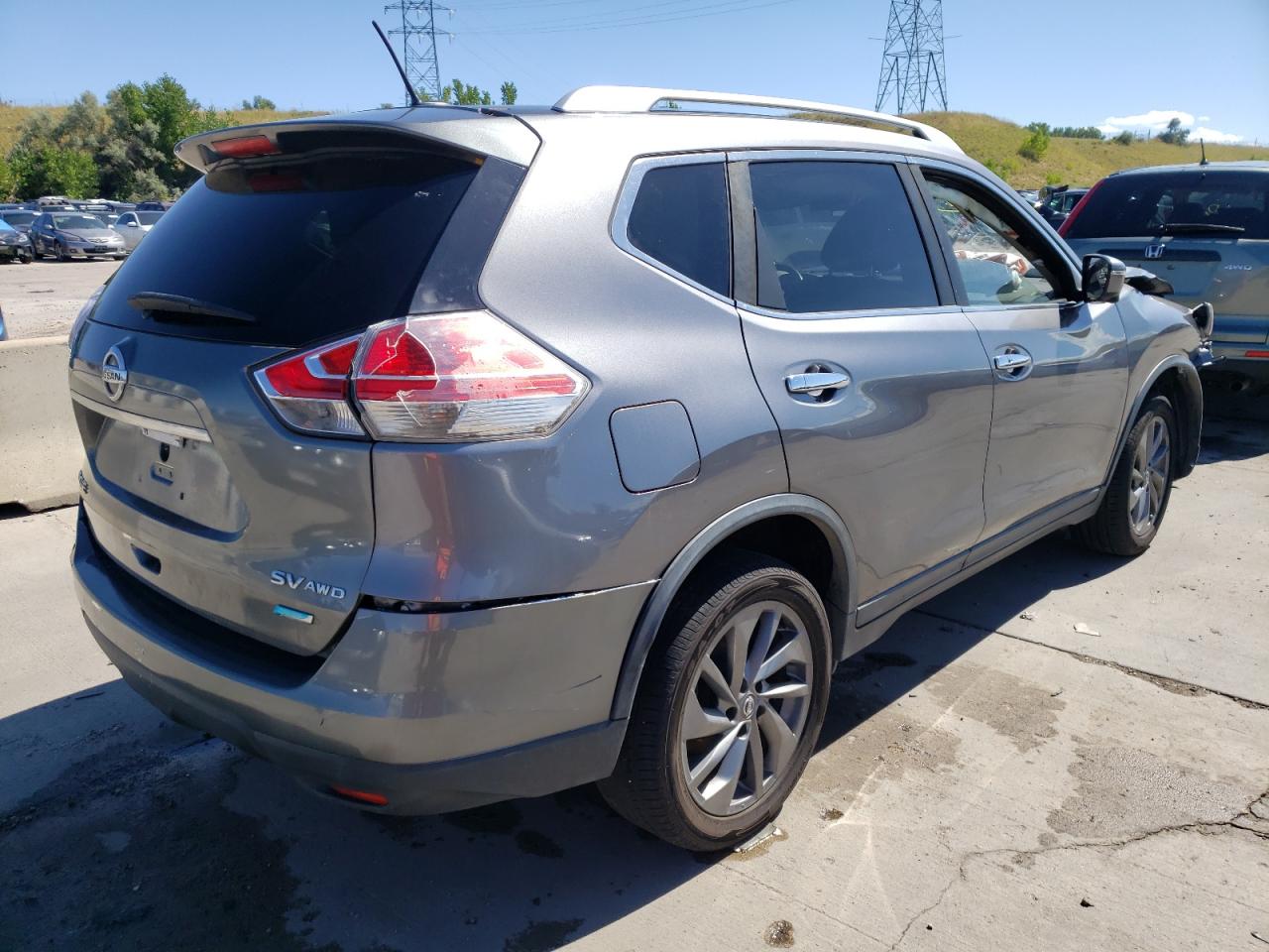 Image 3 of 2016 NISSAN ROGUE S 2016 with VIN KNMAT2MV0GP722101