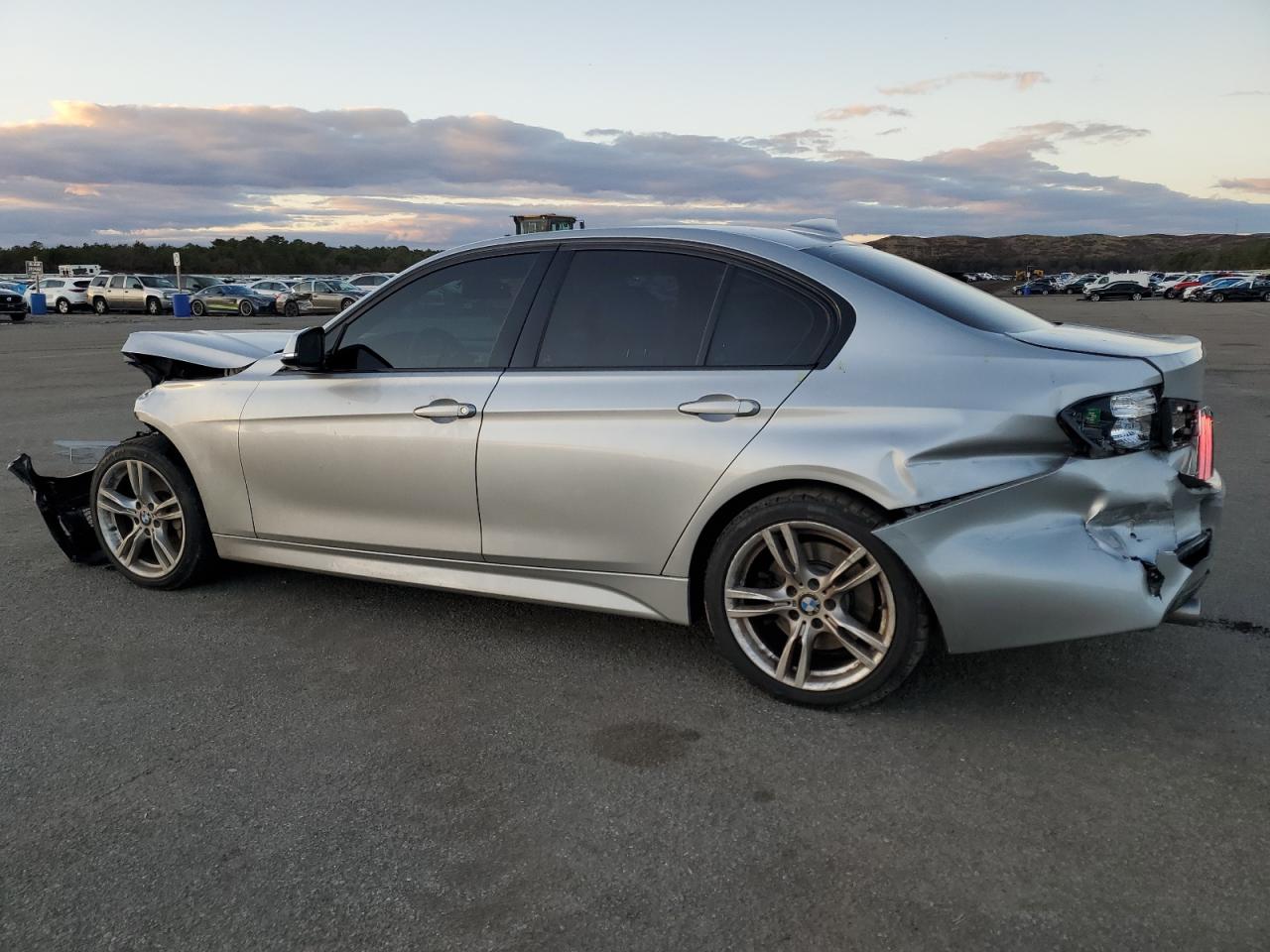 Изображение 2 2014 BMW 335 I 2014 с VIN WBA3A9C59EF479171