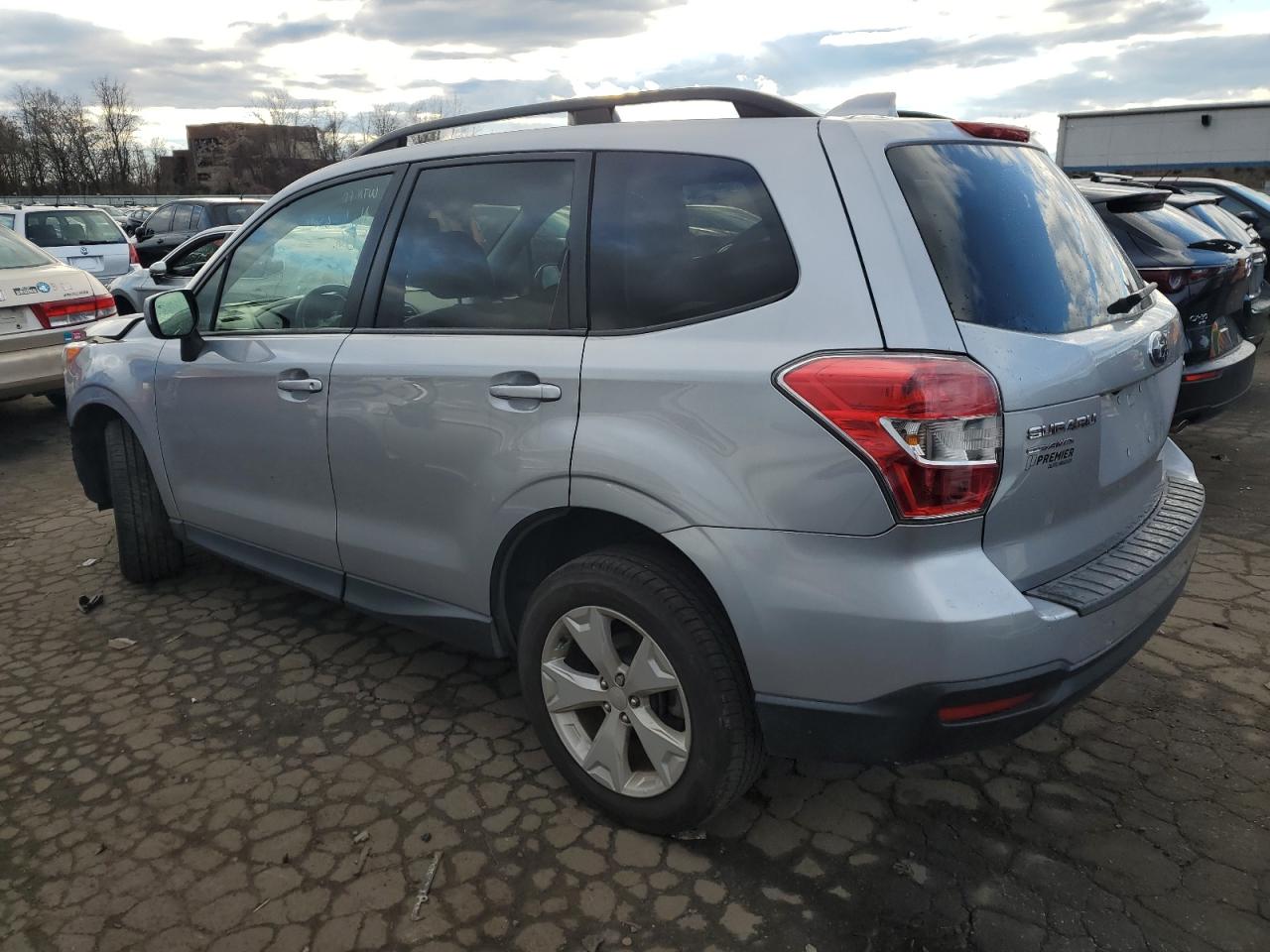 Image 2 of 2016 SUBARU FORESTER 2.5I PREMIUM 2016 with VIN JF2SJAFC0GH568825