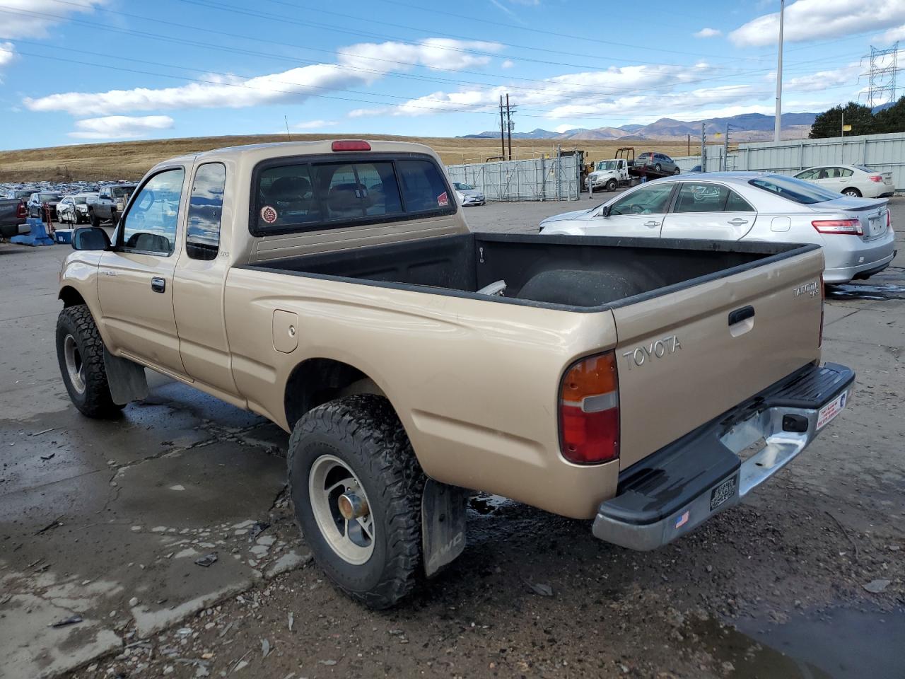 Obraz 2 z 1999 TOYOTA TACOMA XTRACAB 1999 z VIN 4TAWM72N4XZ446217