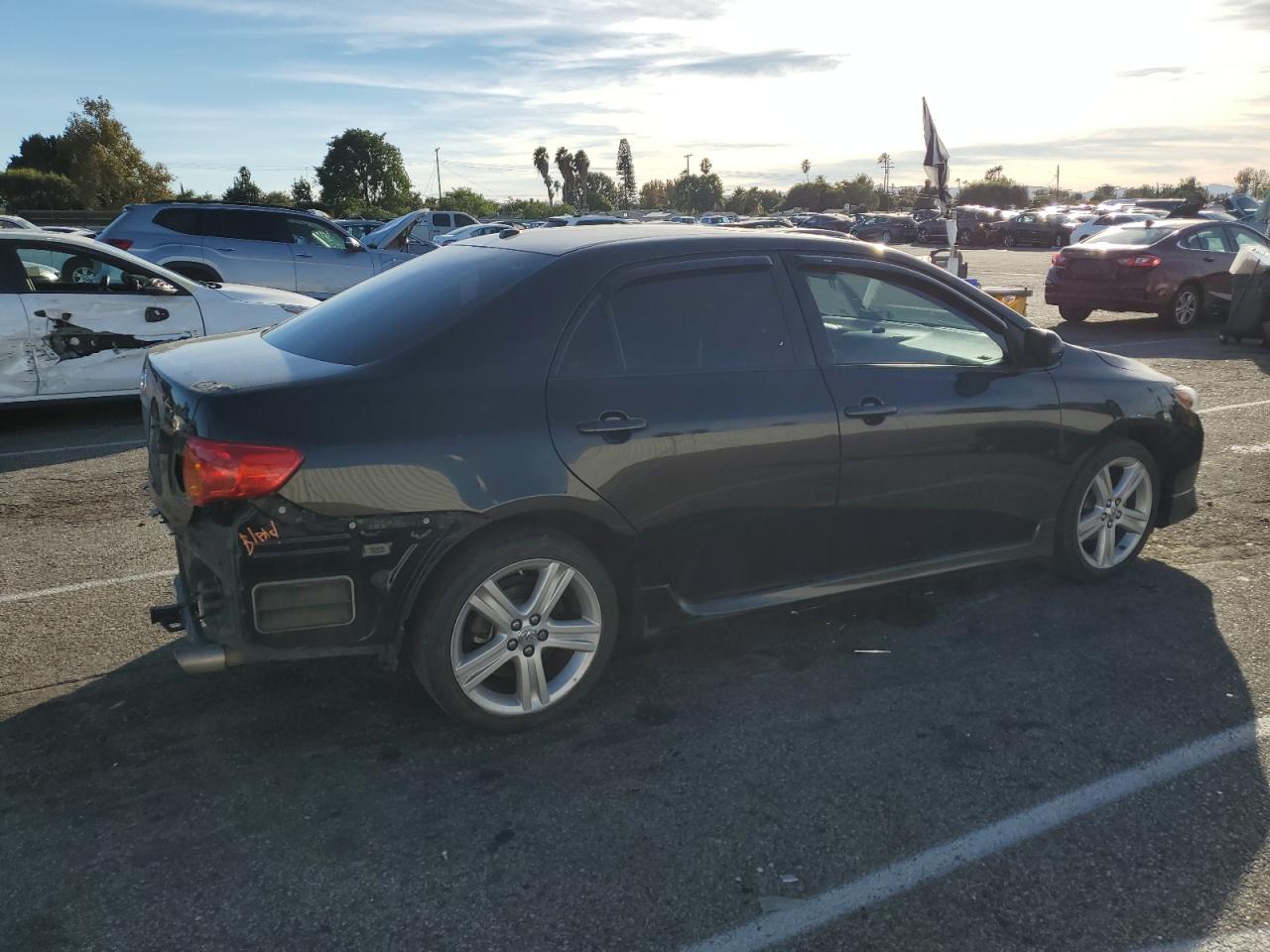 Изображение 3 2009 TOYOTA COROLLA XRS 2009 с VIN 1NXBE40E49Z019536