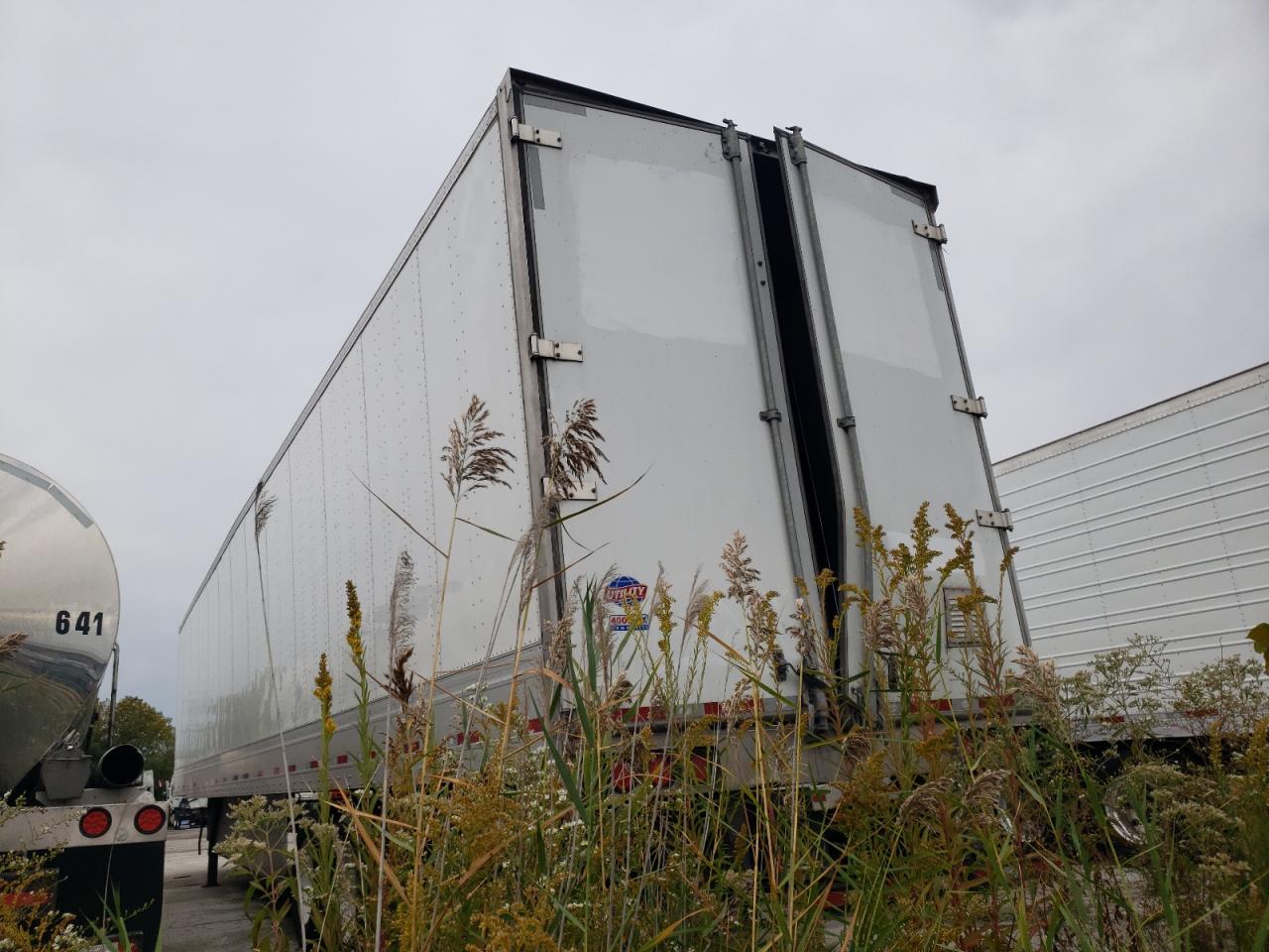 Image 3 of 2022 UTILITY DRYVAN 2022 with VIN 1UYVS2535N3529305