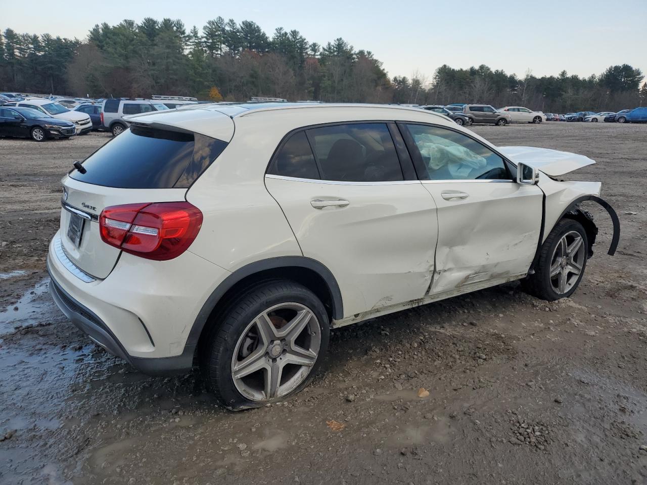Obraz 3 z 2017 MERCEDES-BENZ GLA 250 4MATIC 2017 z VIN WDCTG4GB7HJ349700