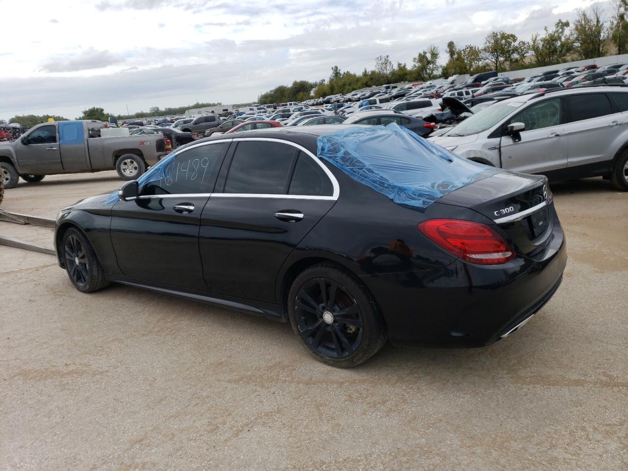Image 2 of 2015 MERCEDES-BENZ C 300 4MATIC 2015 with VIN 55SWF4KBXFU029156