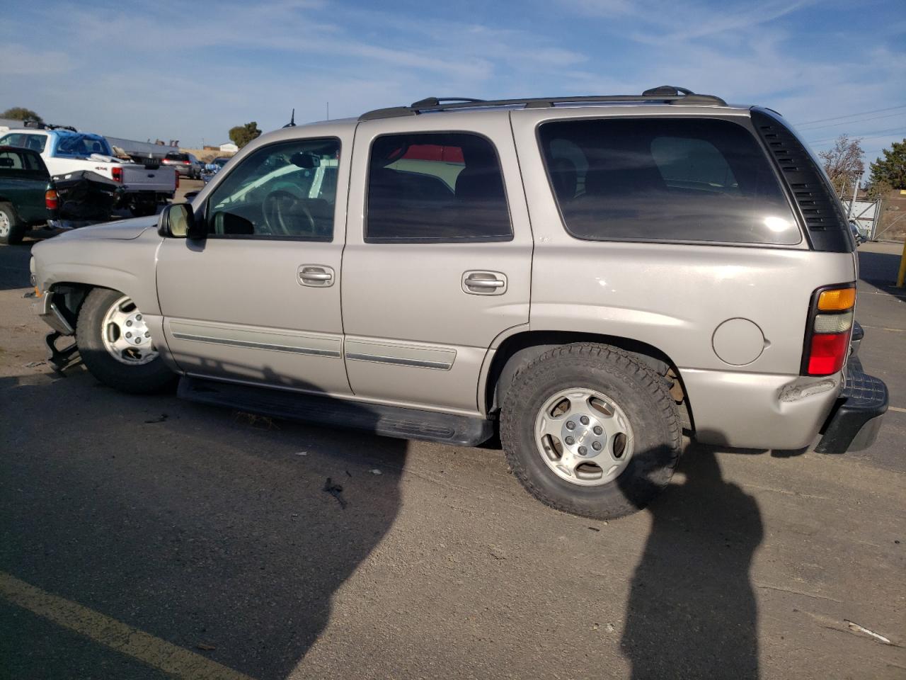 Изображение 2 2004 CHEVROLET TAHOE K1500 2004 с VIN 1GNEK13ZX4J279948