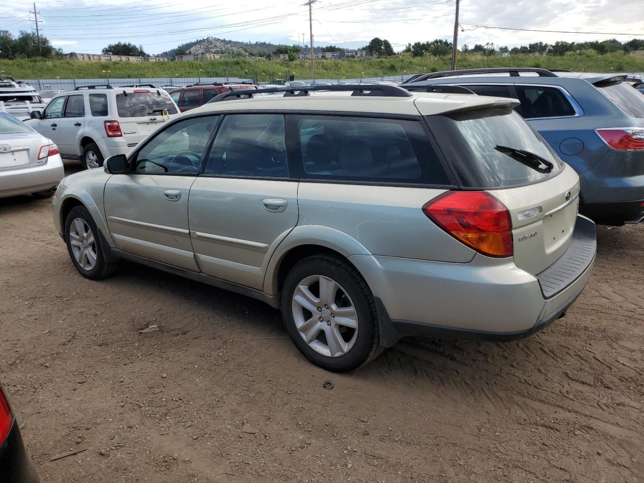 Image 2 of 2005 SUBARU LEGACY OUTBACK H6 R VDC 2005 with VIN 4S4BP85C654336737