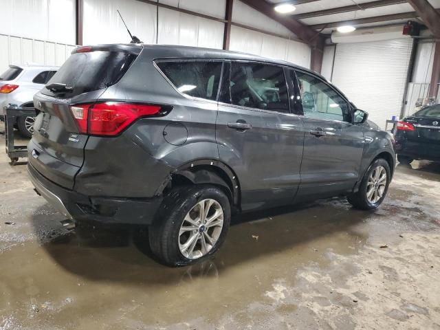 Image 3 of 2019 FORD ESCAPE SE 2019 with VIN 1FMCU9GD2KUA75899