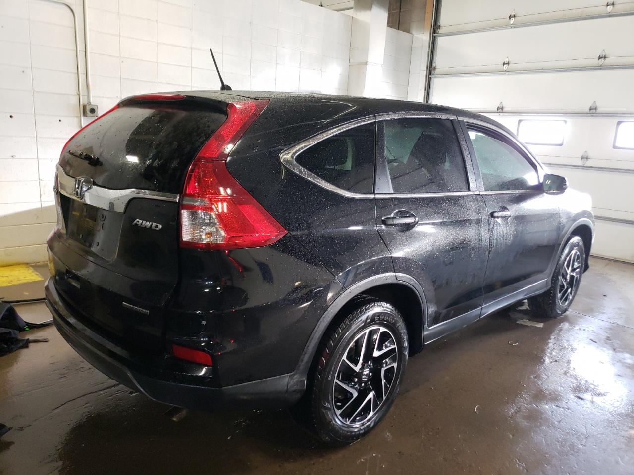 Изображение 3 2016 HONDA CR-V SE 2016 с VIN 5J6RM4H46GL082846