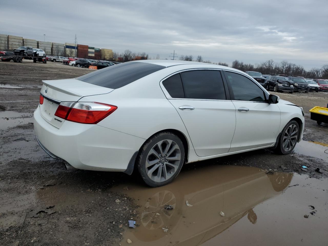 Image 3 of 2013 HONDA ACCORD SPORT 2013 with VIN 1HGCR2F50DA105981